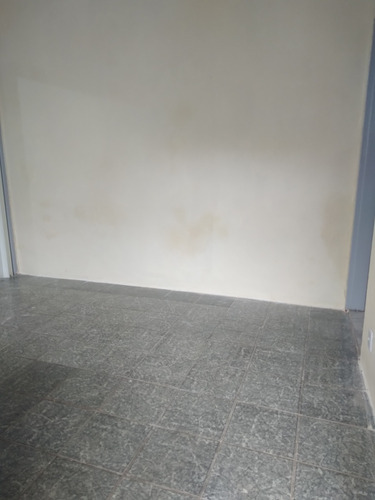 Imóvel Com 1 Dormitorio, 1125 E 2 Vagas De Garagem Á Venda