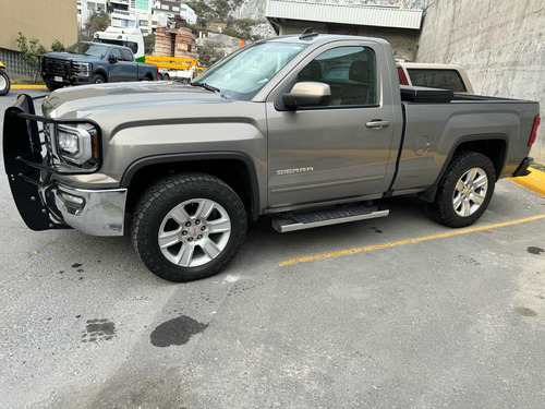 GMC Sierra 5.4 Cabina Regular Sle 4x4 At