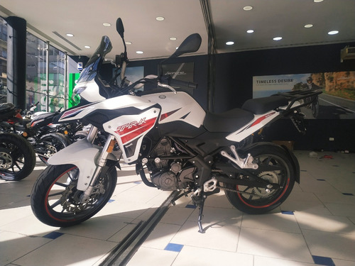 Imagen 10 de 17 de Benelli Trk 251 Touring - Consultar Promo - Oferta Exclusiva