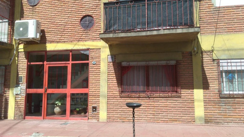 Departamento ,2 Amb , Planta Baja