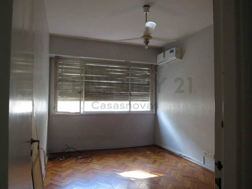 Imagen 20 de 30 de Departamento Semipiso 4 Ambientes Venta Palermo Botanico Jardines Terraza