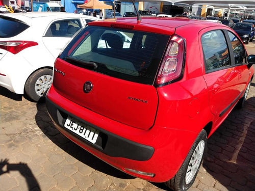 Fiat Punto 2013 1.4 Attractive Flex 5p
