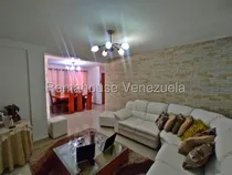 Comprar Fredxia Castillo Vende Comoda Y Amplia Casa En La Mora Cabudare # 25-18453