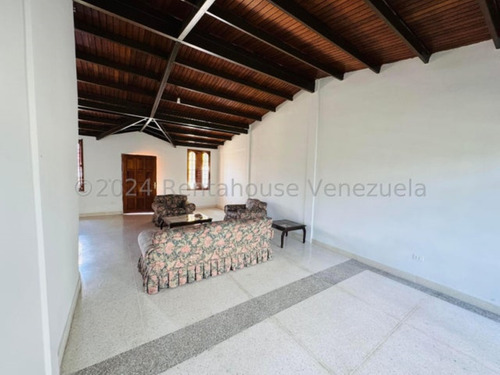 Milagros Inmuebles Casa Venta Barquisimeto Lara Zona Este Las Trinitarias Economica Residencial Economico Código Inmobiliaria Rent-a-house 25-7547