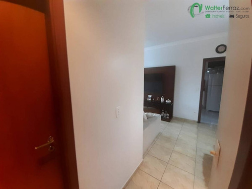 Imagem 10 de 15 de Apartamento À Venda No Bairro Do Embaré 2 Dormitórios 1 Suíte Com Lazer - 2340