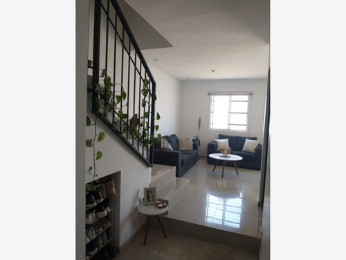 Imagen 2 de 9 de Casa Sola En Renta Sorrento