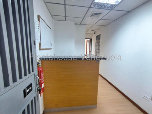 Oficina En Venta En Boleita Norte.