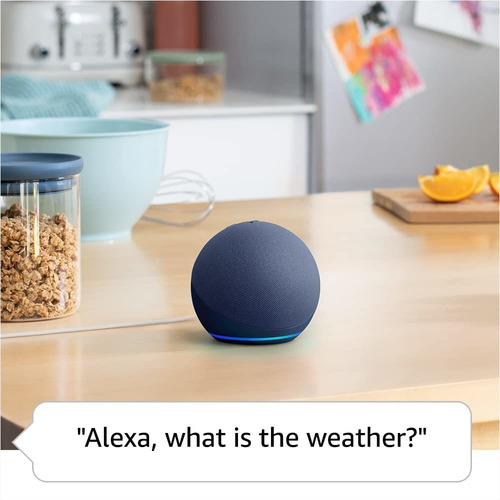 Imagen 3 de 5 de Amazon Echo Dot 5th Gen con asistente virtual Alexa negro 110V/240V