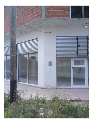 Imagen 3 de 8 de Local Comercial A Metros De Estación Ardigo
