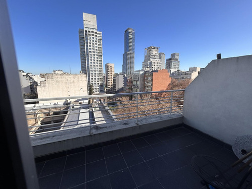 Charcas Y Darregueyra - Moderno Estudio Con Balcón Terraza En Palermo