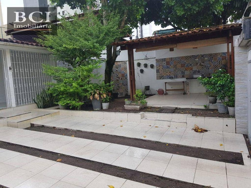 Casa Com 4 Dormitórios, 250 M² - Venda Por R$ 1.380.000,00 Ou Aluguel Por R$ 5.500,00/mês - Casa Forte - Recife/pe - Ca0156