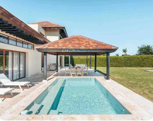 Casa De 2 Niveles En Green Village Cap Cana