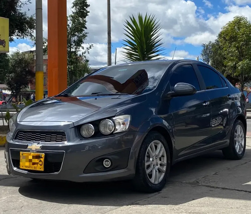 Chevrolet Sonic 1.6 Lt 4 p