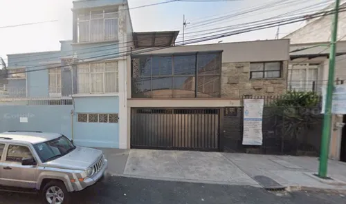 Remato Casa En Calle Linaloe, Santa María Insurgentes !!!204