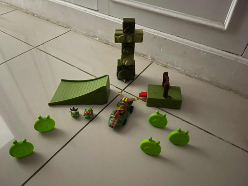 Angry Birds Jenga Torre Raro