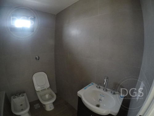 Imagen 20 de 20 de Oportunidad! Hermoso Departamento De 3 Ambientes Con Cochera A Metros De La Estación De Banfield