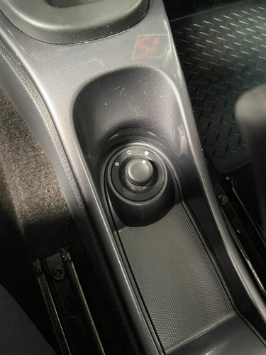 Renault Duster 2.0 DYNAMIQUE 4X2 16V FLEX 4P AUTOMÁTICO