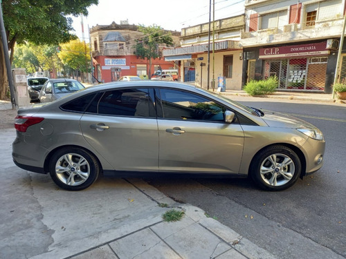 Ford Focus Se Plus 2.0 Mt 4p 2013 /bareinautos