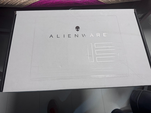 Notebook Alienware M15 R7 I7-12700h 32gb 1tb Rtx 3060 (Usado)
