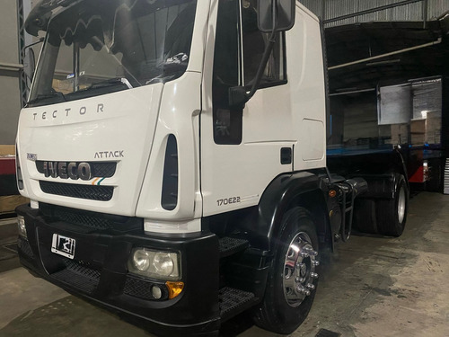 Camion Iveco 17.220 Inmpecable 130.000km Reales !!!