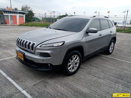 Jeep Cherokee 3.2 Longitude Plus