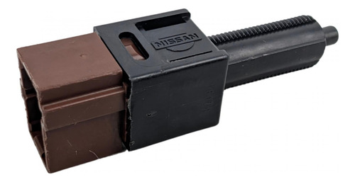 Sensor Stop Freno T. Automática Sentra 2020 A 2024 Nissan