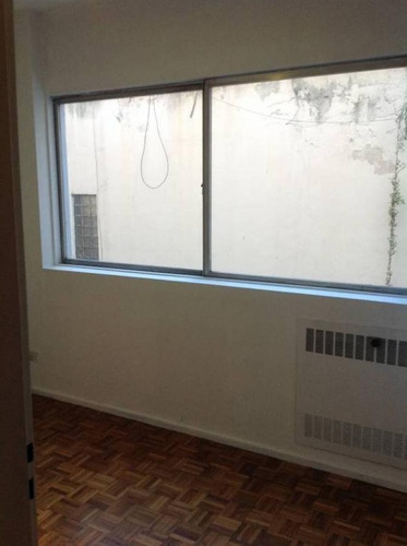 Imagen 4 de 14 de Oficina En Retiro De 30 M2 En Edificio De Categoria