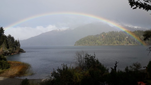 Imagen 10 de 26 de Tu Paraíso En Bariloche!! Cabaña Con Increíbles Vistas En La Costa De Lago Moreno!!! Veni!!disfruta!! Relaja!!excelente Promo En Junio!!! 50% Off!!! Reserva Ahora!!!