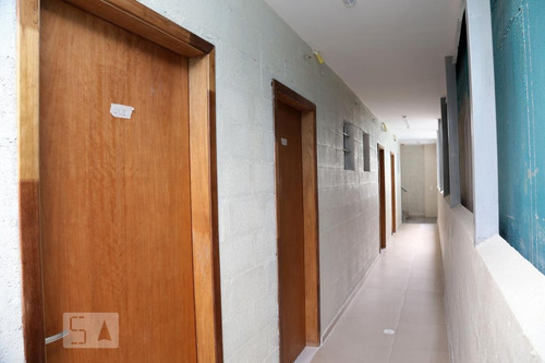 Apartamento Para Aluguel - Vila Santa Luzia, 1 Quarto, 32 - 893265808