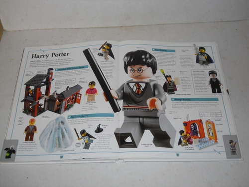 Libro Lego Harry Potter Building The Magical World +++ (Usado)