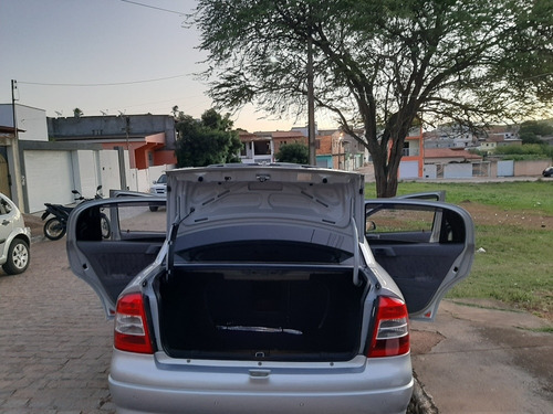 Gm Gm Astra Sedan
