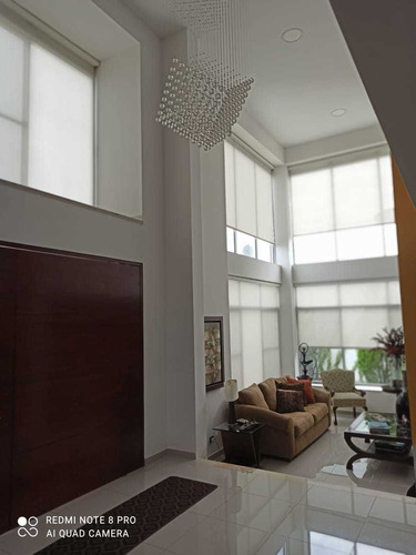 Casa Campestre En Arriendo/venta En Cali Pance