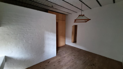 Imagen 10 de 12 de Departamento Interno En Pb Calle 17 E/55 Y 56 - La Plata