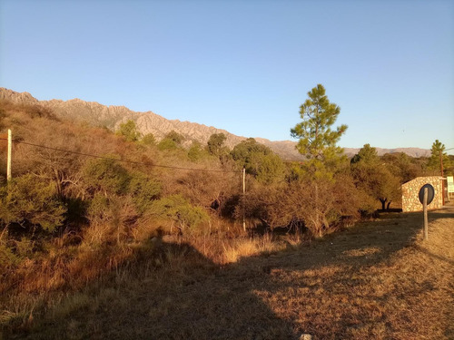 2000m2 Sobre Ruta N°1