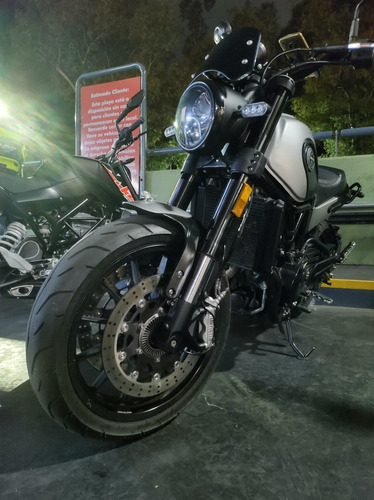 Imagen 18 de 18 de Benelli Leoncino 500 C.c. (2018)