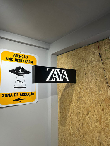 Placa Luminoso Retangular Em Acm Vazado Led Logo Dupla Face