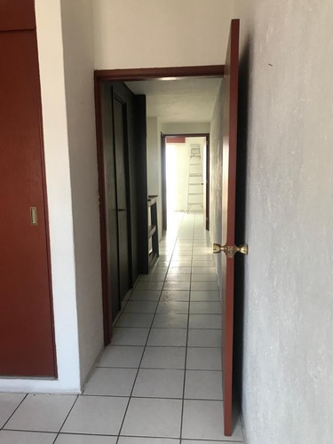 Imagen 21 de 30 de Casa En Venta En Jardines De Santa Isabel, Guadalajara