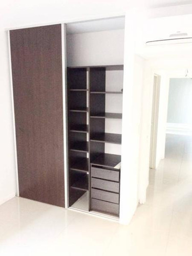 Imagen 12 de 22 de Venta - 3 Ambientes C/ Balcon Y Coch. En Complejo Erre - Belgrano