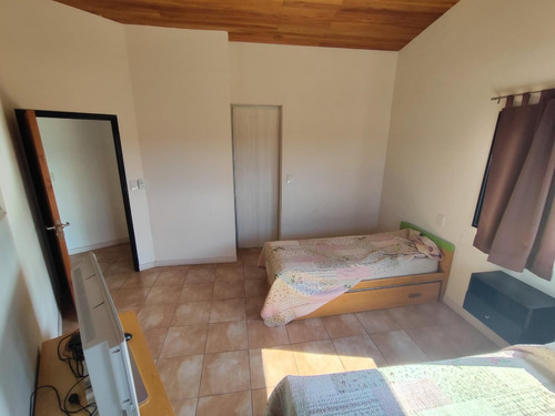 Chalet En Venta En Barrio Cerrado Lomas Del Rey , Mayu Sumaj, Cordoba