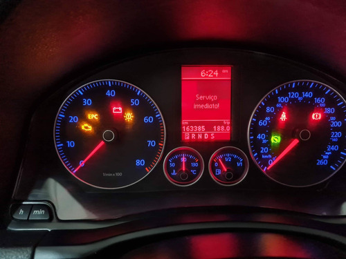 Imagem 9 de 15 de Volkswagen Jetta 2.5 I 20v 170cv Gasolina 4p Tiptronic