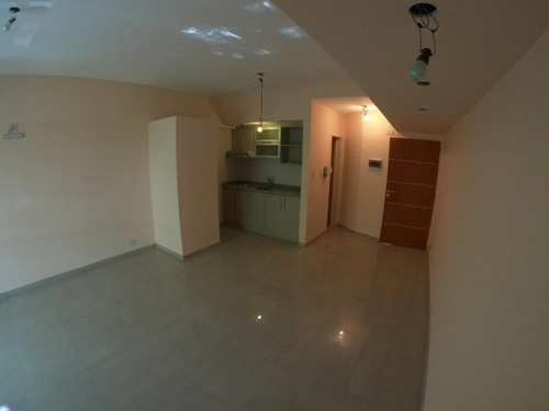 Imagen 4 de 11 de Departamento En Venta En Ramos Mejia