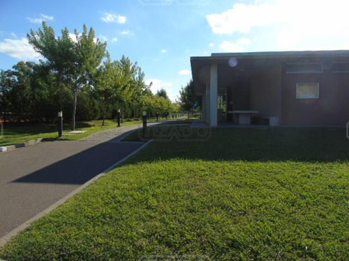 Terreno Lote En Venta En Santa Guadalupe, Pilar Del Este, G.b.a. Zona Norte