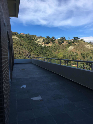 Imagen 3 de 11 de Apart 215 Mtr + 70 Mtr Terraza Y Oficina 205 Mtr