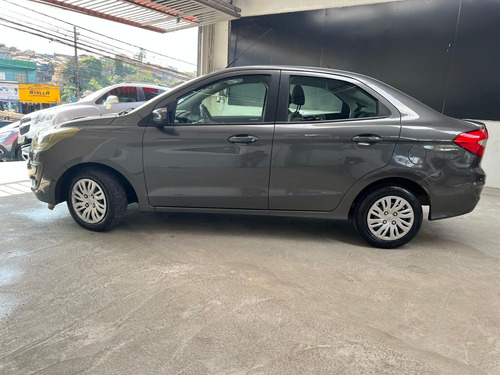 Ford Ka Ford Ka Sedan SE 1.5 12v (Flex)