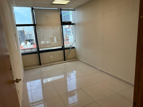Juárez, 2000m2 Totalmente Acondicionado, Privados, Salas De Juntas, Amplias Áreas Abiertas De Trabajo, Baños, Excelente Ubicación