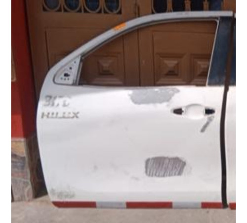 Puerta Delantera Izquierda Hilux Dubai 17 18 Usado Original