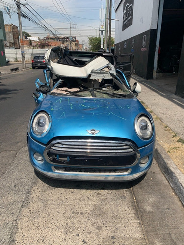 Imagen 6 de 11 de Mini Cooper 3 Cil Turbo 4 Puertas 2016. Solo Por Partes Desa