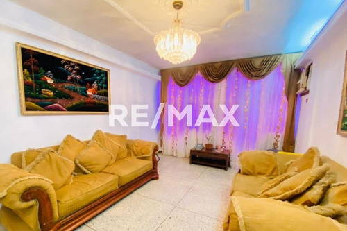 Imagen 1 de 9 de Venta En Oferta Apartamento Barato En El Milagro Maracaibo