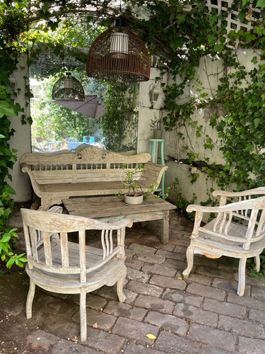 Departamento En Venta De 2 Dorm. Con Jardin A Pasos Del Vma