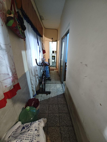 Casa En Venta En Isidro Casanova